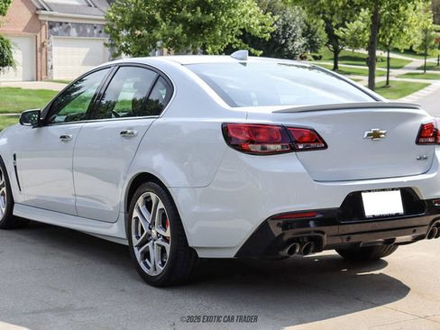 Used 2016 Chevrolet SS RWD image 6