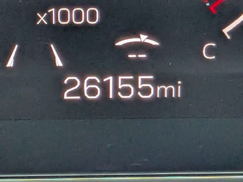 Used 2025 GMC Yukon XL Elevation image 29