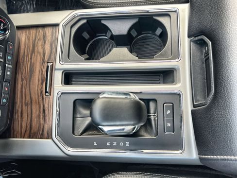 Used 2020 Ford F150 Lariat w/ Equipment Group 502A Luxury image 22