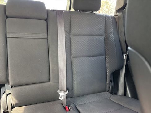 Used 2021 Jeep Grand Cherokee Laredo image 13