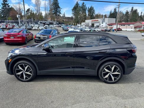 Used 2023 Volkswagen ID.4 Pro S image 5