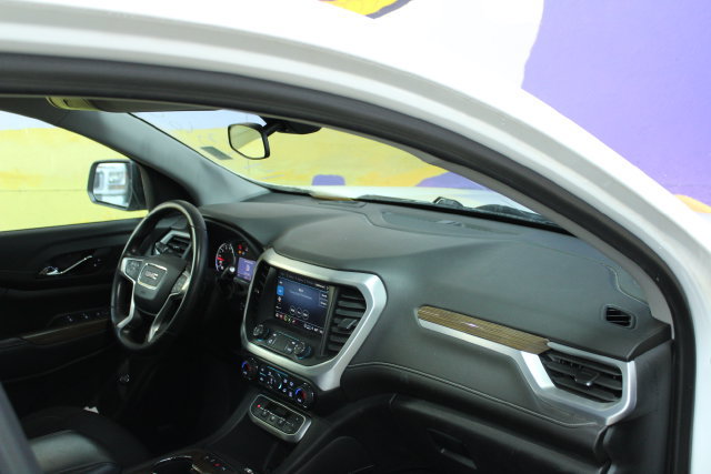 Used 2023 GMC Acadia SLE w/ Infotainment Package AWD/4WD image 12