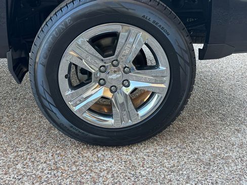 Used 2018 Chevrolet Silverado 1500 Custom w/ Custom Value Package image 33