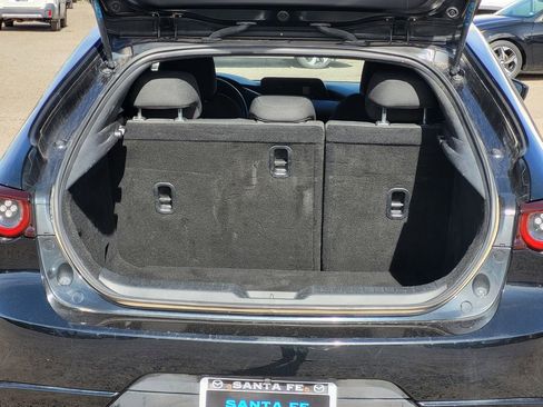 Used 2021 MAZDA MAZDA3 s image 30