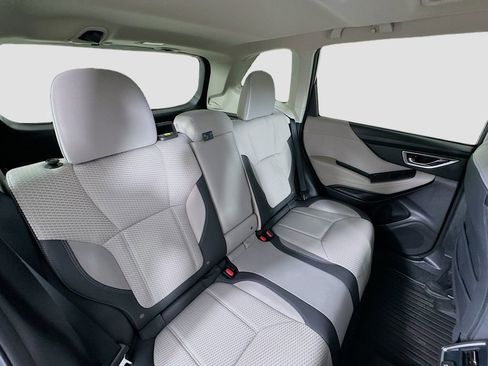 Used 2024 Subaru Forester Premium image 29