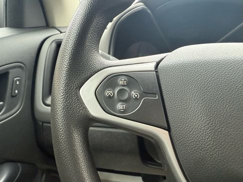 Used 2021 Chevrolet Colorado W/T w/ WT Convenience Package image 16