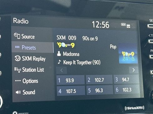 Used 2021 Toyota Camry SE image 12