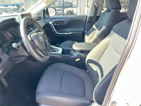 Used 2025 Toyota RAV4 LE image 14