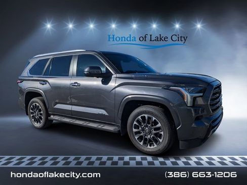 Used 2025 Toyota Sequoia Limited image 1