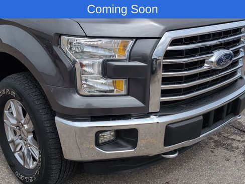 Used 2015 Ford F150 XLT w/ Equipment Group 302A Luxury image 10