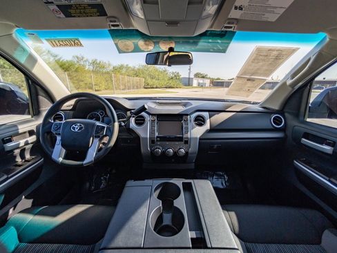 Used 2016 Toyota Tundra SR5 image 18