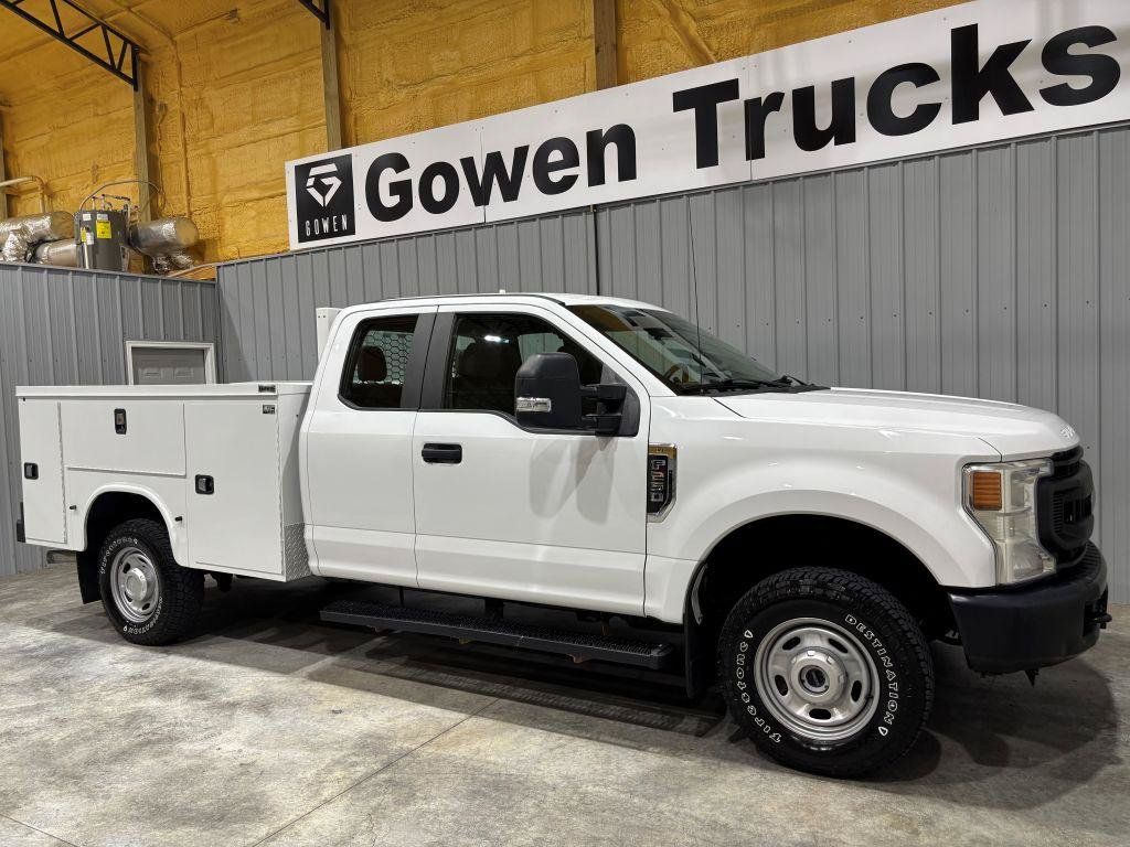 Used 2020 Ford F250 XL w/ Power Equipment Group AWD/4WD image 3