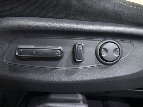 Used 2023 Honda CR-V EX image 27