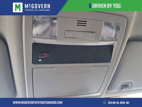 Used 2023 Toyota Tacoma SR5 AWD/4WD image 19