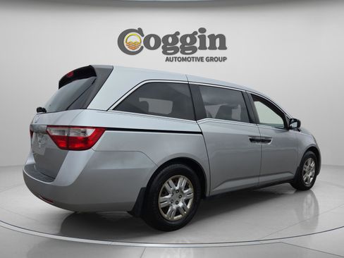 Used 2012 Honda Odyssey LX image 6