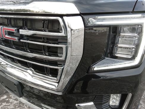 Used 2021 GMC Yukon SLT w/ SLT Luxury Package image 7