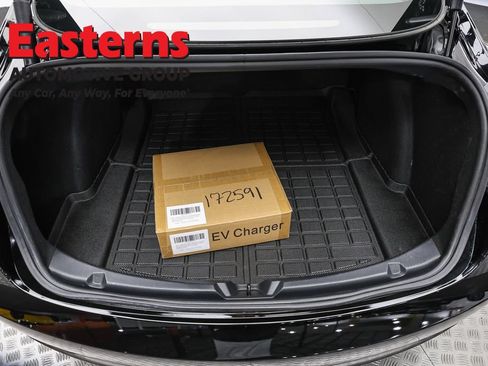 Used 2023 Tesla Model 3 Standard Range RWD image 9