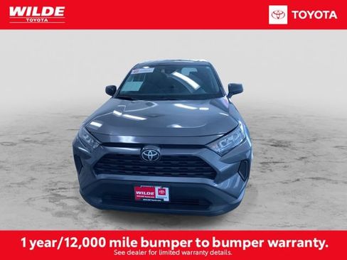 Certified 2022 Toyota RAV4 LE image 4