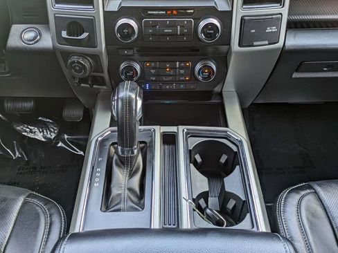 Used 2018 Ford F150 Lariat w/ Equipment Group 502A Luxury RWD image 19