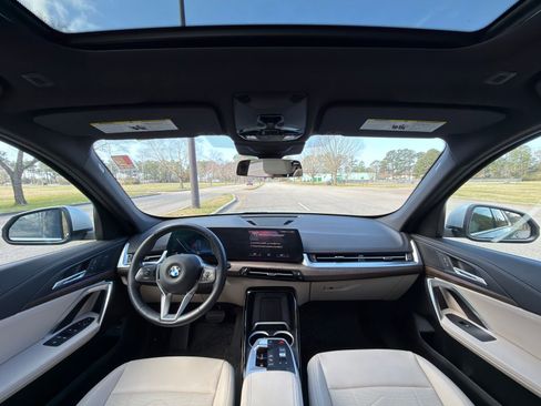 Certified 2023 BMW X1 xDrive28i w/ Convenience Package image 2