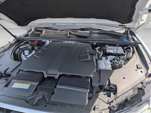 Used 2018 Audi Q7 3.0T Prestige AWD/4WD image 24