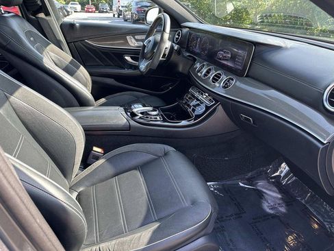 Used 2018 Mercedes-Benz E 63 AMG S image 40