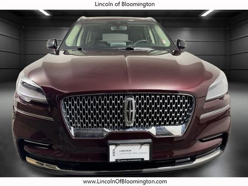 Certified 2022 Lincoln Aviator Reserve w/ Elements Package Plus AWD/4WD image 12