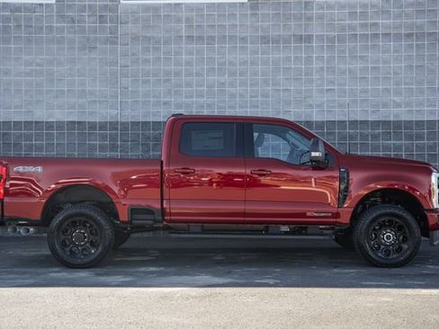 New 2026 Ford F250 XLT w/ XLT Premium Package AWD/4WD image 4