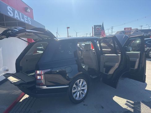 Used 2017 Land Rover Range Rover HSE image 48