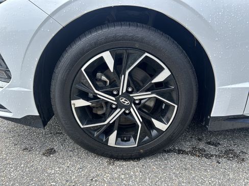 Certified 2025 Hyundai Sonata SEL FWD image 12