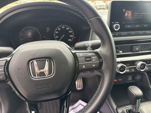 Used 2024 Honda Civic Sport image 17