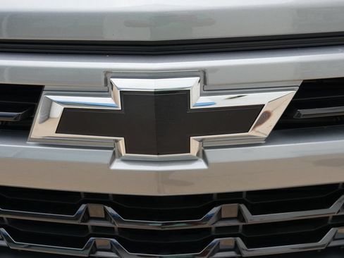 Used 2023 Chevrolet Silverado 1500 RST w/ LPO, Dark Essentials Package AWD/4WD image 29