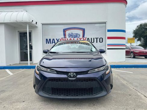 Used 2022 Toyota Corolla LE FWD image 11