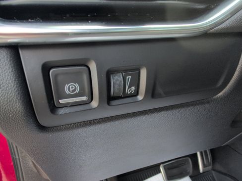 Used 2019 Cadillac XT4 Sport FWD image 20