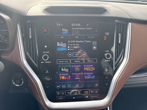 Used 2020 Subaru Outback Touring w/ Popular Package #2 image 9