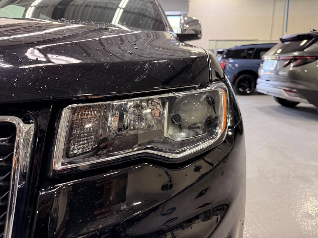 Used 2022 Jeep Grand Cherokee Limited w/ Trailer Tow Group IV AWD/4WD image 9