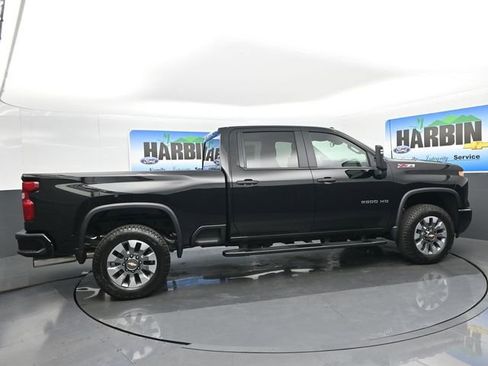 New 2026 Chevrolet Silverado 2500 Custom w/ Custom Value Package AWD/4WD image 6