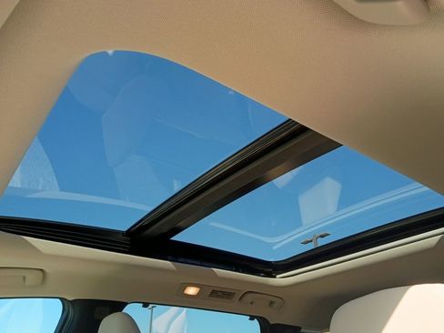 Used 2023 INFINITI QX60 Sensory w/ Vision Package image 7