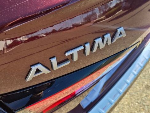 Used 2023 Nissan Altima 2.5 SL image 6