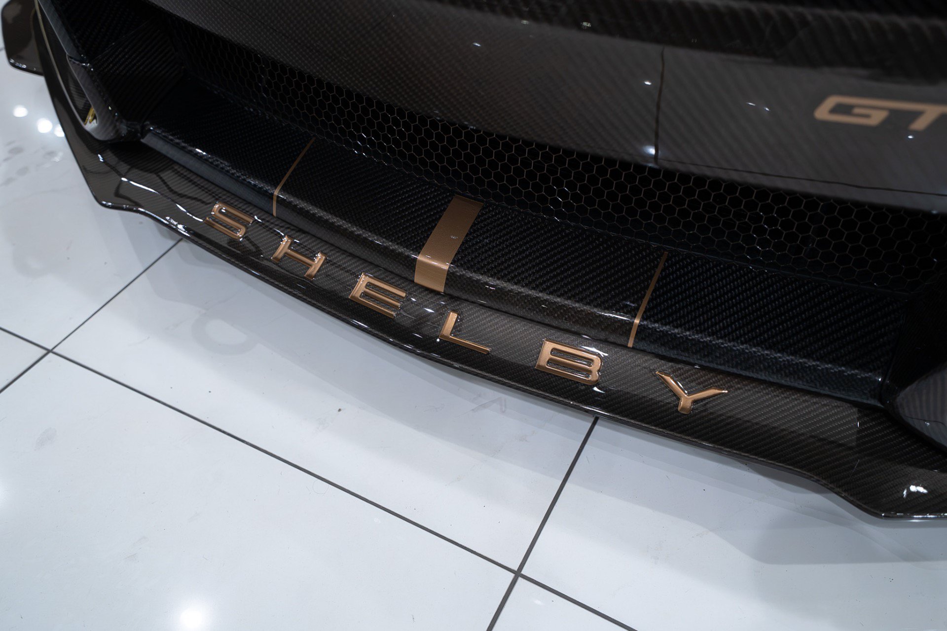 Used 2022 Ford Mustang Shelby GT500 w/ Carbon Fiber Track Pack RWD image 47