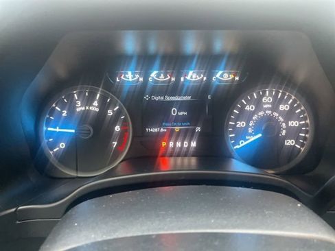 Used 2018 Ford F150 XLT w/ Equipment Group 302A Luxury image 12