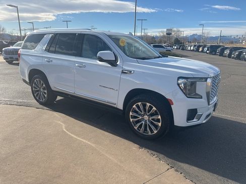 Used 2021 GMC Yukon Denali w/ Denali Premium Package image 37