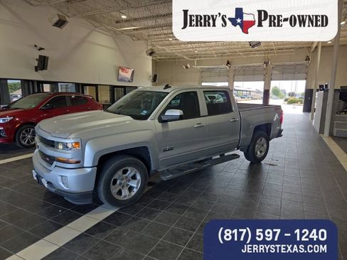 Used 2018 Chevrolet Silverado 1500 LT w/ Texas Edition AWD/4WD image 1