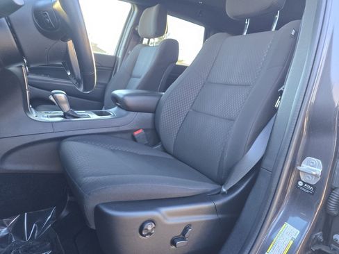 Used 2021 Jeep Grand Cherokee Laredo image 23