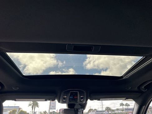 New 2026 Jeep Grand Cherokee Laredo X image 18