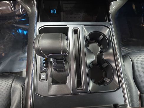 Used 2023 Ford F150 Lariat w/ Equipment Group 502A High image 26