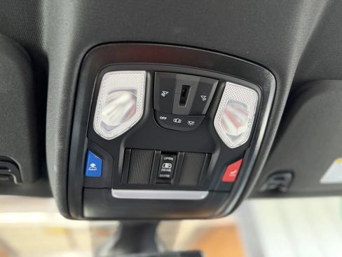 Used 2023 RAM 1500 Big Horn AWD/4WD image 42