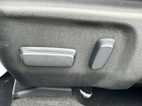 Used 2015 Toyota Corolla LE Premium FWD image 20