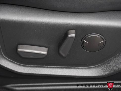 Used 2020 Ford F350 Lariat AWD/4WD image 32