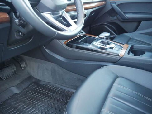 Certified 2023 Audi Q5 2.0T Premium Plus w/ Premium Plus Package image 20